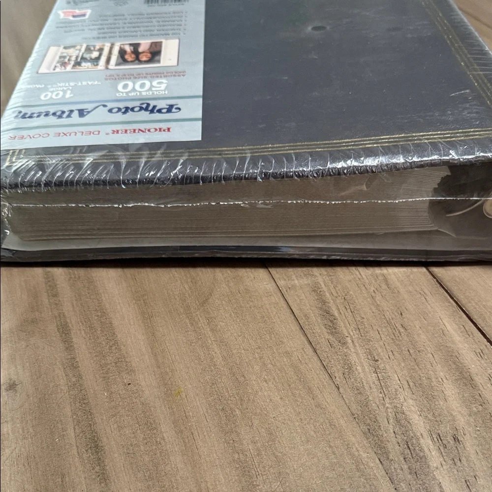 PIONEER Black Photo Album with Gold Trim